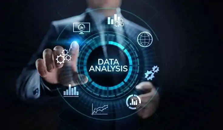 Data Management & Analytics Data Management & Analytics