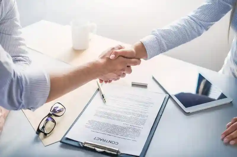  Smart Contracts DEX